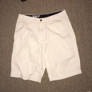 Volcom khaki shorts